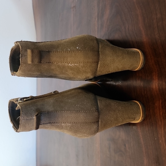 Linea Paola Winslet Olive Wedgie Bootie Women's sz 6.5 - Picture 5 of 10